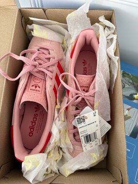 adidas Pink Gazelle Indoor Sneakers with Red Stripes size 8